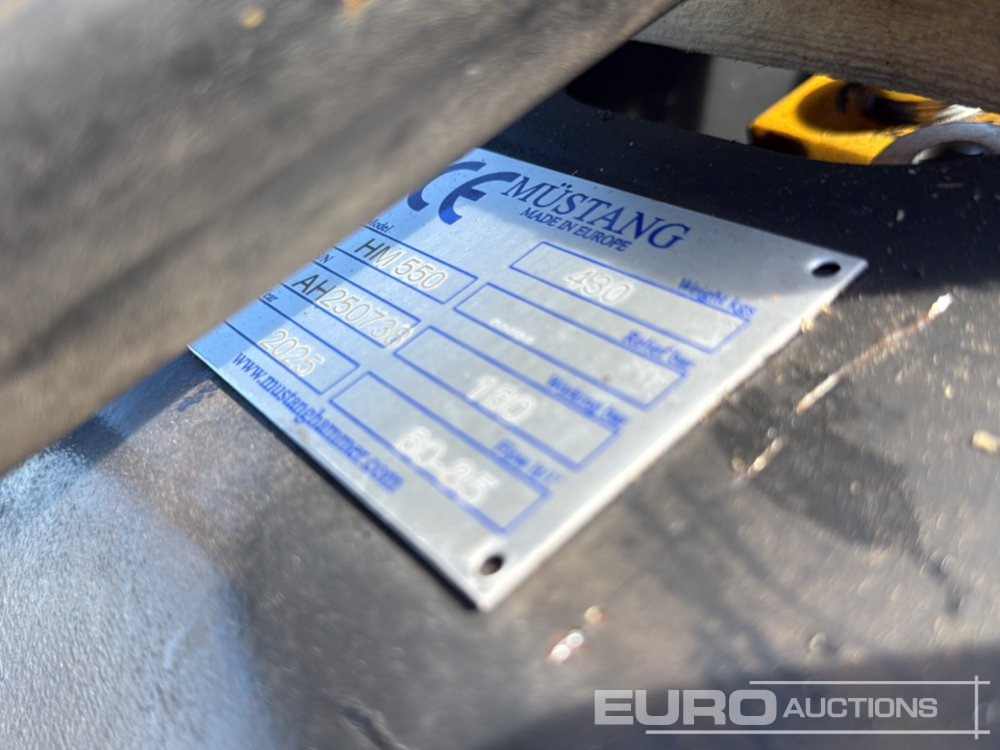 Unused 2025 Mustang HM550 - Hydraulic hammer: picture 5 Unused 2025 Mustang HM550 - Hydraulic hammer: picture 5