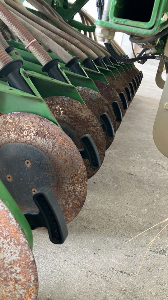 Amazone AD-P 3000 Spezial - Seed drill: picture 4 Amazone AD-P 3000 Spezial - Seed drill: picture 4