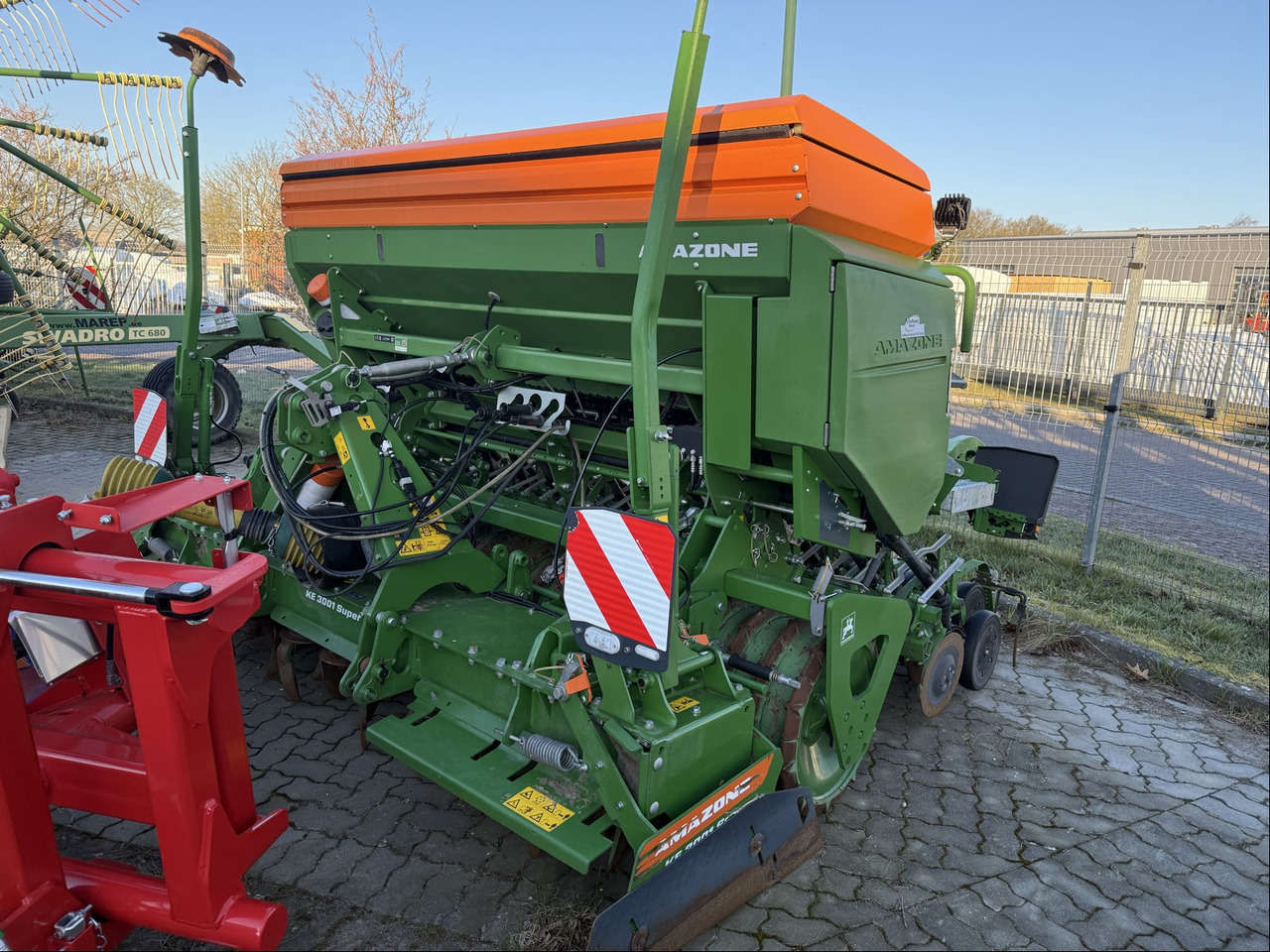 Amazone Anbaukreiselegge KE 3001 Super - Soil tillage equipment: picture 1 Amazone Anbaukreiselegge KE 3001 Super - Soil tillage equipment: picture 1