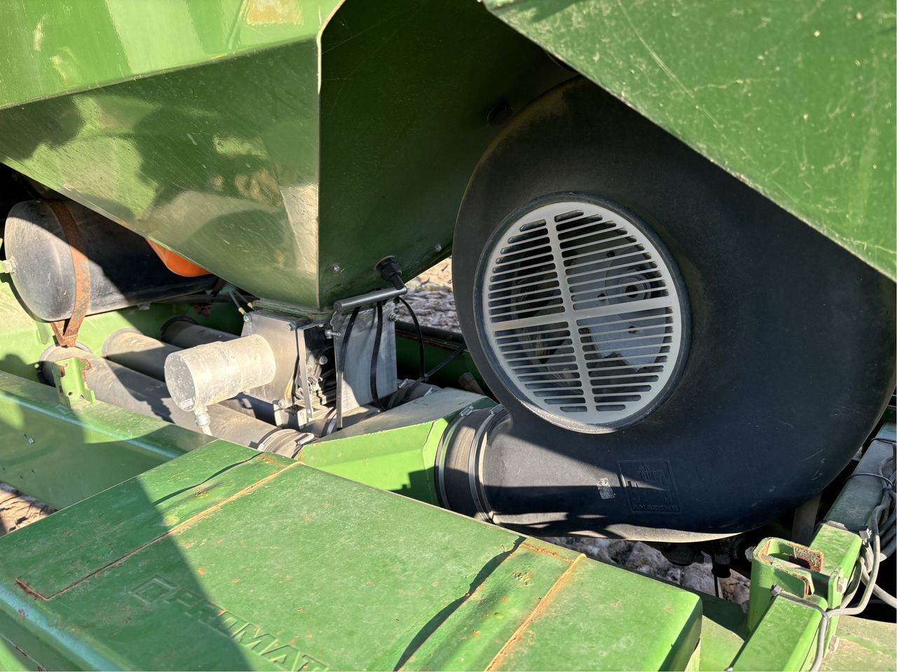 Amazone EDX 6000-T - Seed drill: picture 3 Amazone EDX 6000-T - Seed drill: picture 3