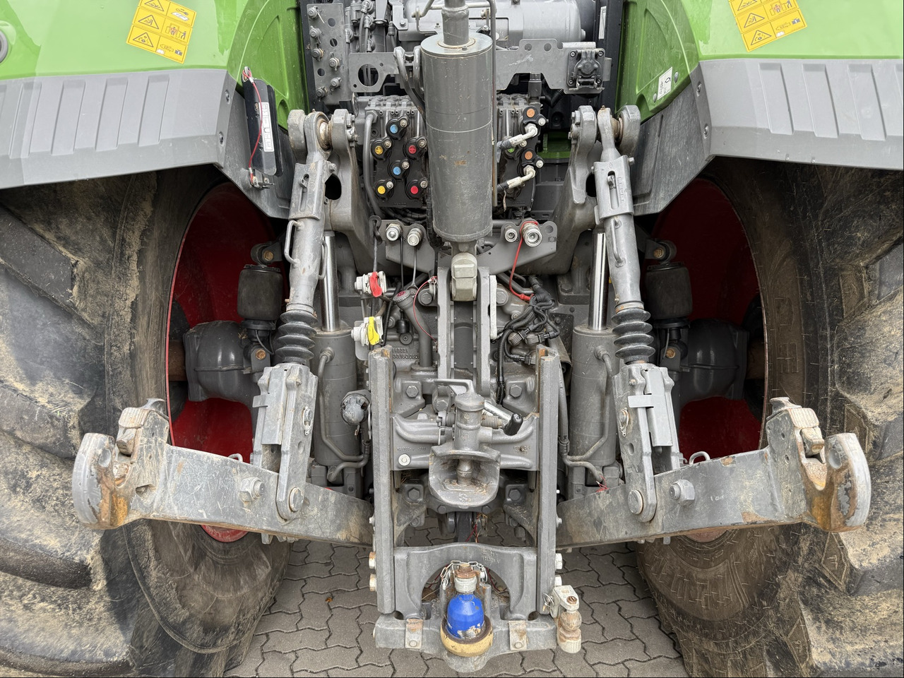Fendt 1042 Vario Gen2 ProfiPlus - Farm tractor: picture 4 Fendt 1042 Vario Gen2 ProfiPlus - Farm tractor: picture 4