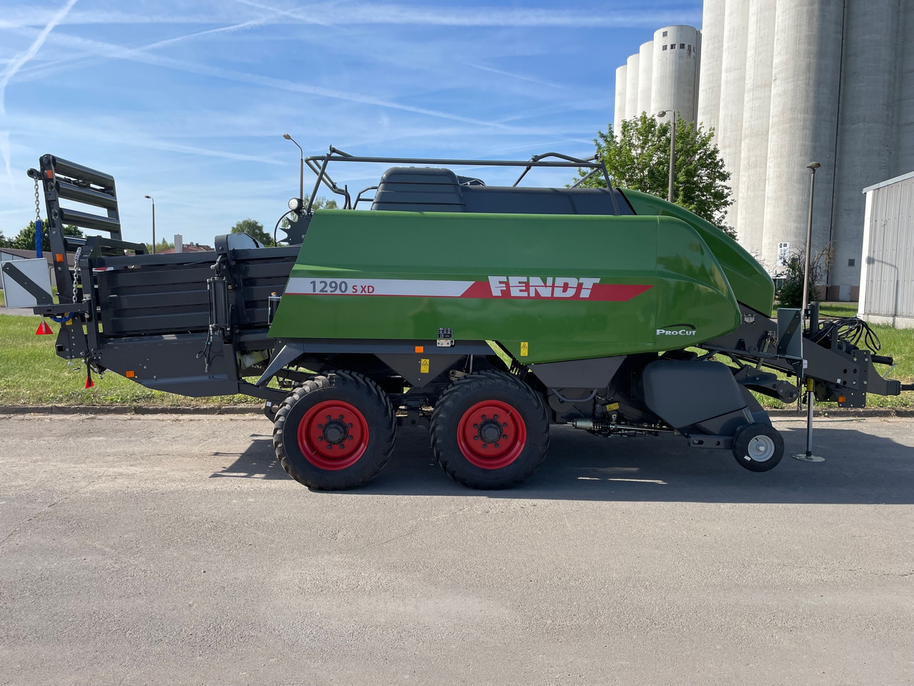Fendt 1290 XD Cutter Quaderballenpre - Square baler: picture 1 Fendt 1290 XD Cutter Quaderballenpre - Square baler: picture 1