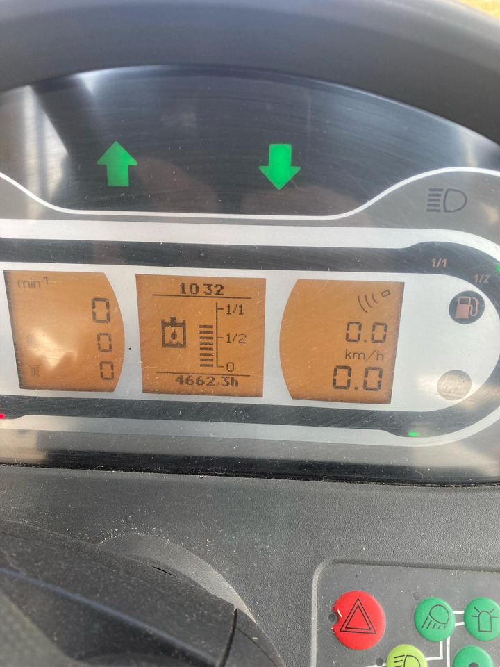 Fendt 720 Vario S4 ProfiPlus - Farm tractor: picture 2 Fendt 720 Vario S4 ProfiPlus - Farm tractor: picture 2