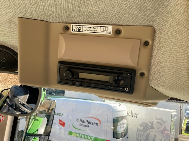 Fendt 826 Vario S4 Profi - Farm tractor: picture 3 Fendt 826 Vario S4 Profi - Farm tractor: picture 3