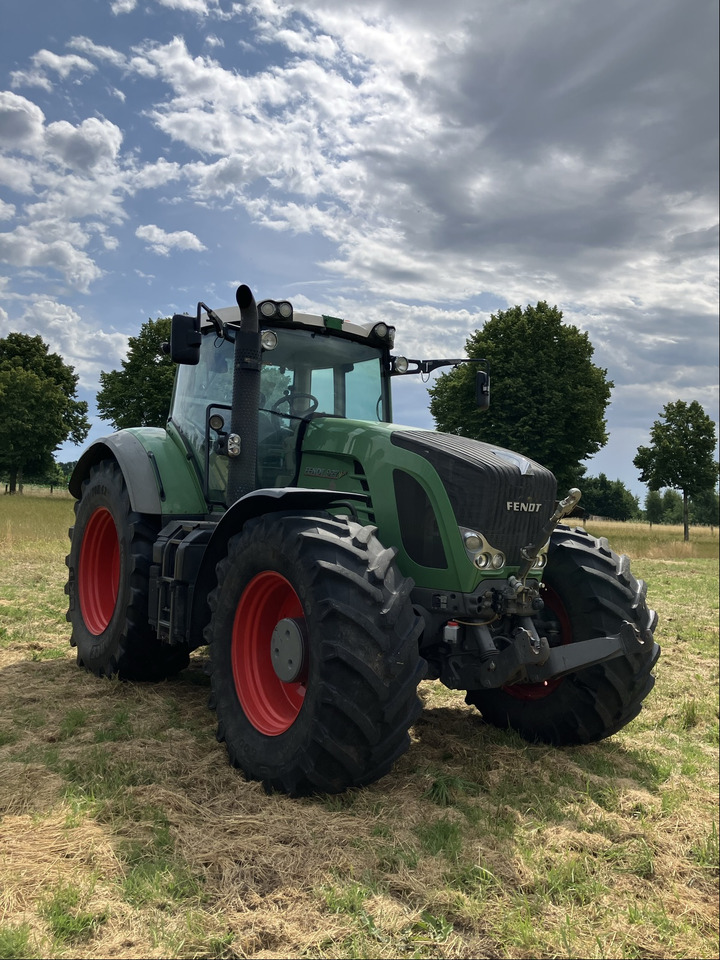 Farm tractor Fendt 927Profi  SCR: picture 11