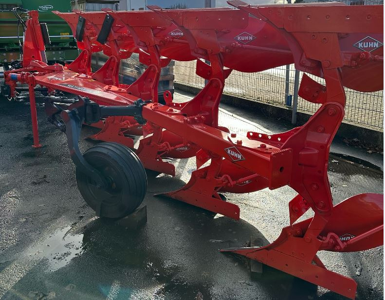 Kuhn MULTI-MASTER 123 5 (4E 1) - Plow: picture 2 Kuhn MULTI-MASTER 123 5 (4E 1) - Plow: picture 2