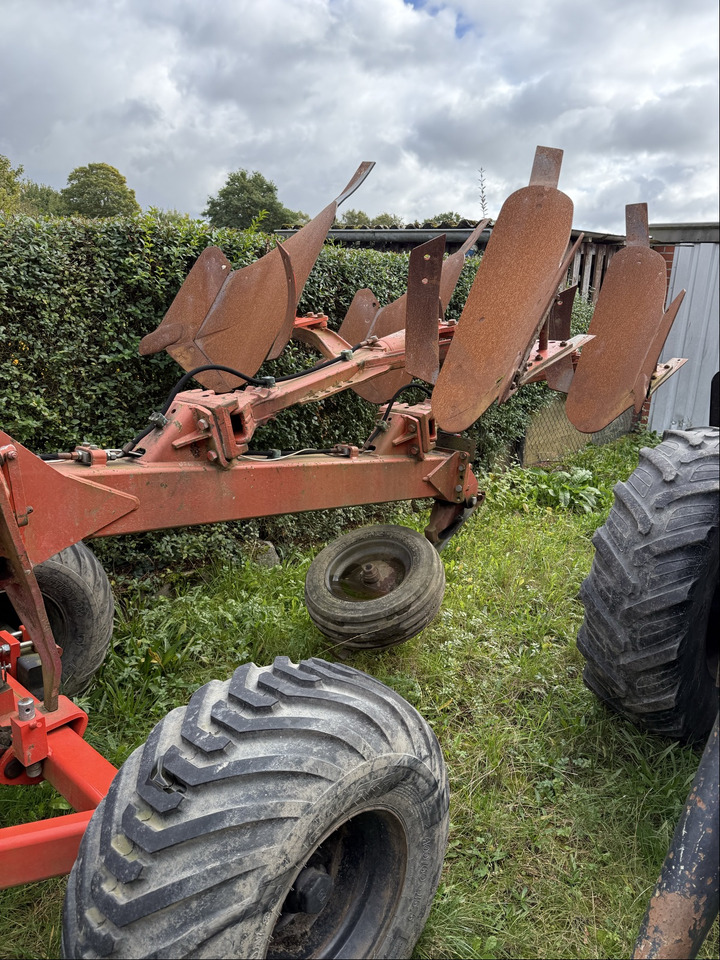 Kuhn Volldrehpflug - Plow: picture 4 Kuhn Volldrehpflug - Plow: picture 4