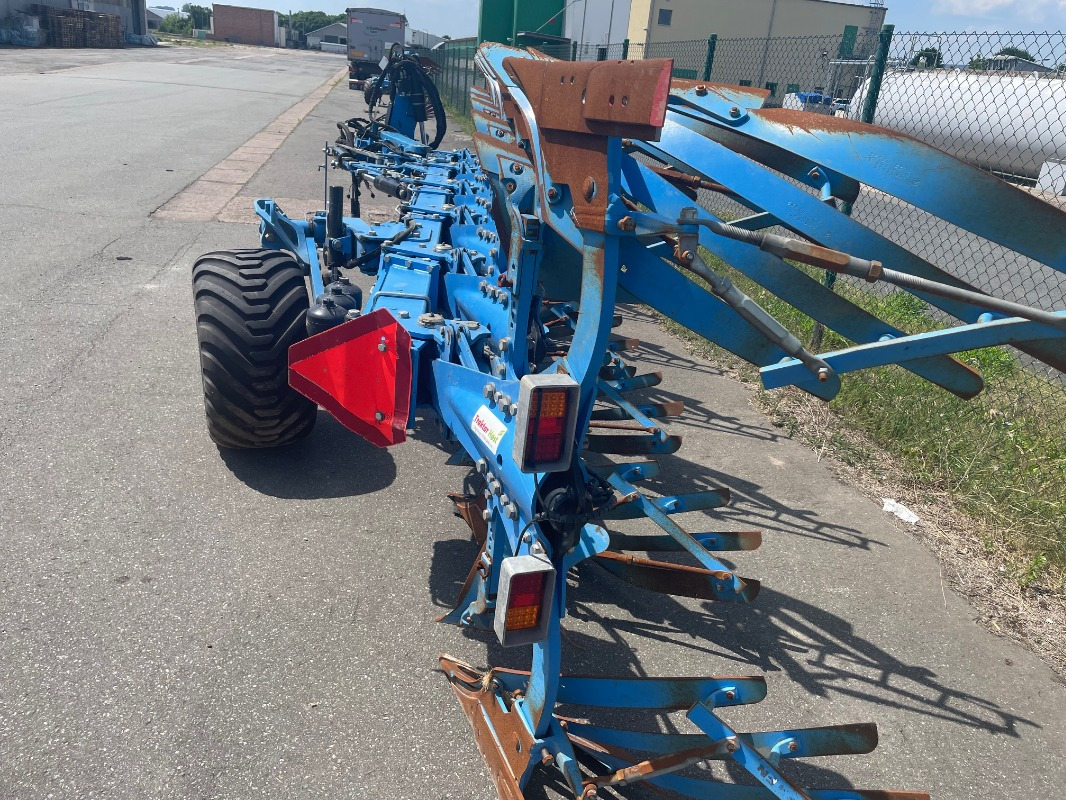Lemken Juwel 10 - Plow: picture 2 Lemken Juwel 10 - Plow: picture 2