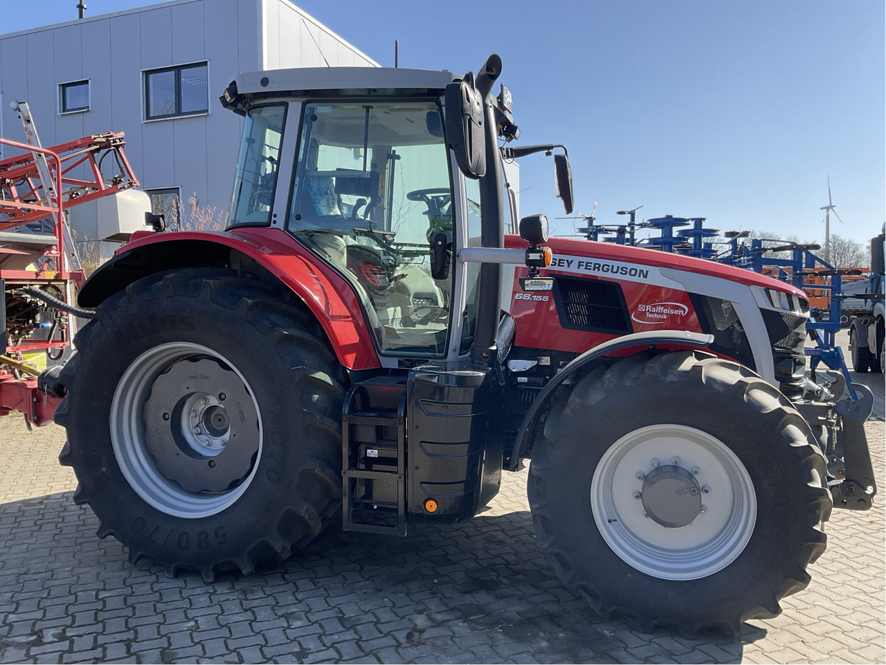 Massey Ferguson 6S.155 Dyna-VT EXCLUSIVE - Farm tractor: picture 4 Massey Ferguson 6S.155 Dyna-VT EXCLUSIVE - Farm tractor: picture 4