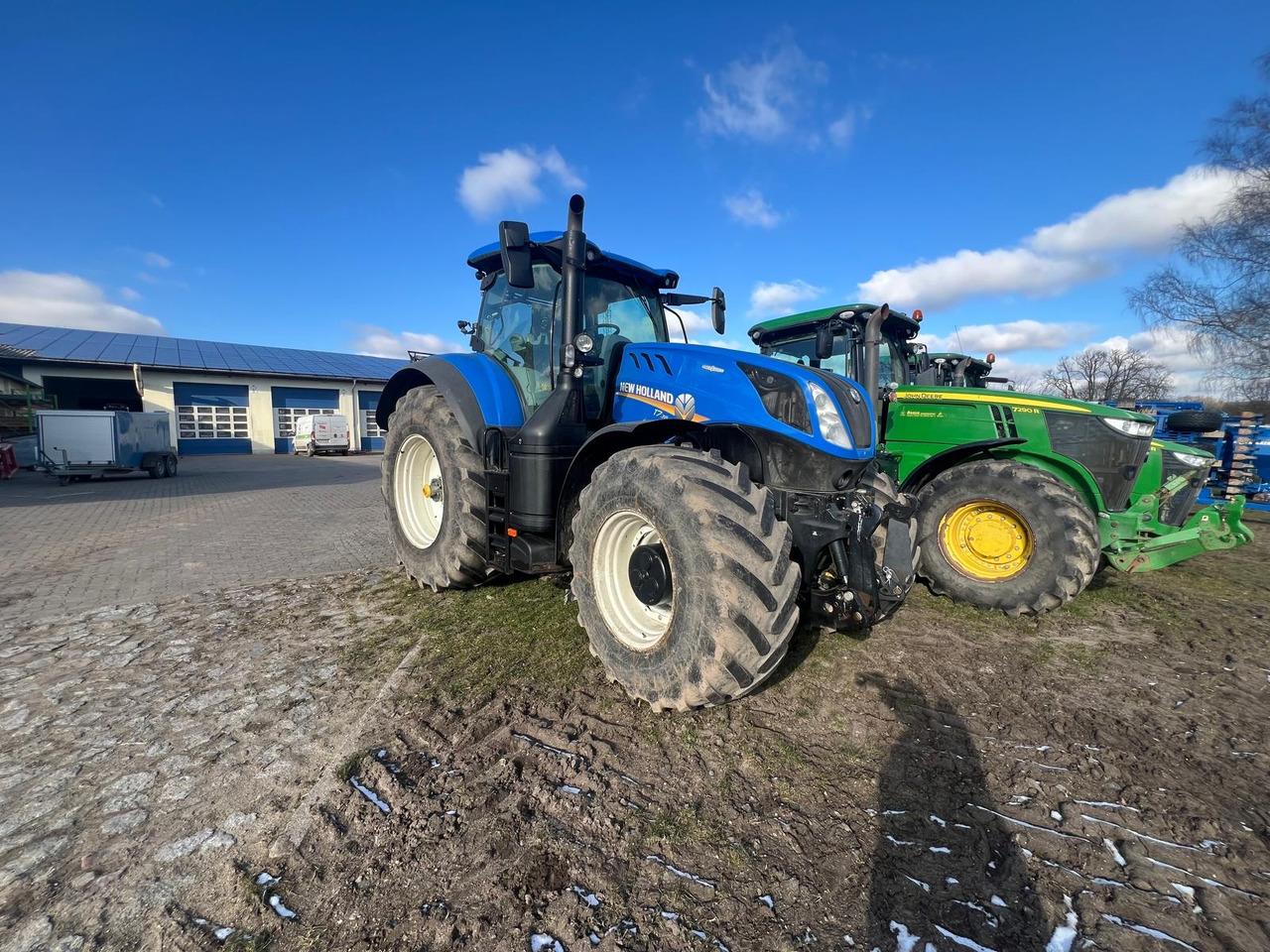 New Holland T7.315 - Farm tractor: picture 1 New Holland T7.315 - Farm tractor: picture 1
