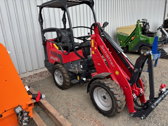 Schäffer Hoflader 2028-2 - Wheel loader: picture 4 Schäffer Hoflader 2028-2 - Wheel loader: picture 4