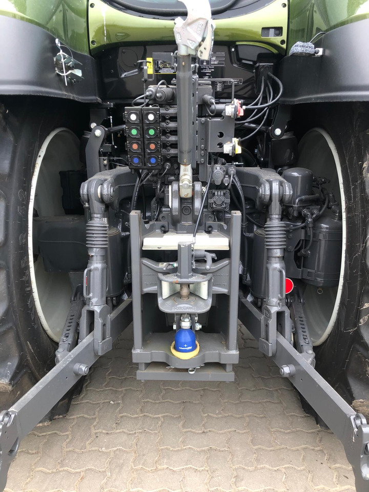 Farm tractor Valtra T175EA: picture 9 Farm tractor Valtra T175EA: picture 9