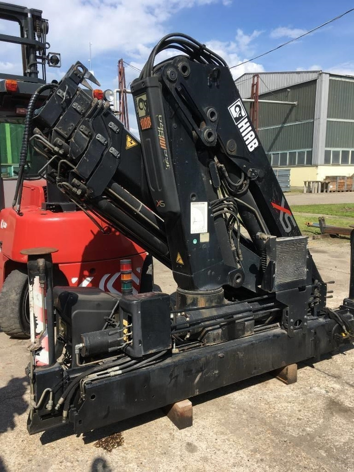 Hiab 166 E-4 HiPro - Loader crane for Truck: picture 1 Hiab 166 E-4 HiPro - Loader crane for Truck: picture 1