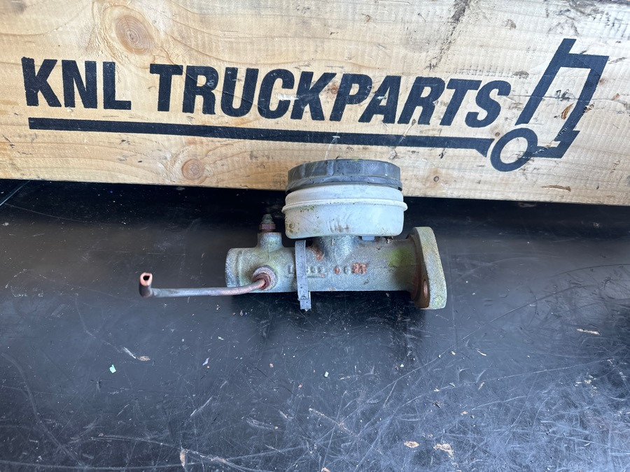 FORD CARGO BRAKE VALVE - Brake valve for Truck: picture 1 FORD CARGO BRAKE VALVE - Brake valve for Truck: picture 1