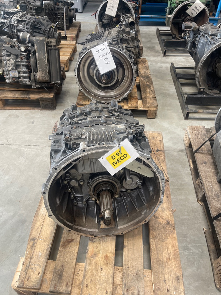 IVECO 12AS2330TD - Gearbox for Truck: picture 1 IVECO 12AS2330TD - Gearbox for Truck: picture 1