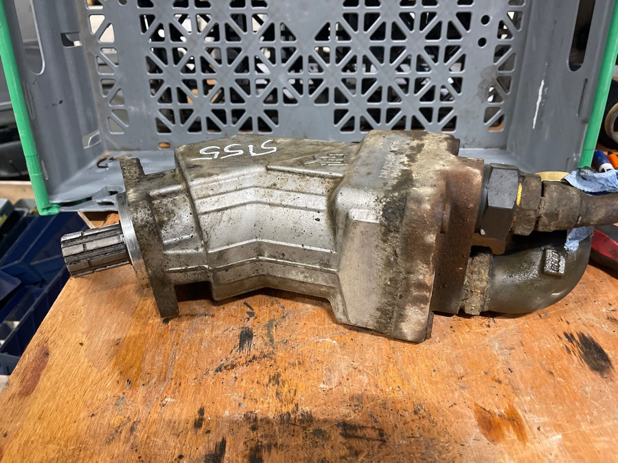 REXROTH HYDRAULIC PUMP 107 L - Hydraulic pump for Truck: picture 2 REXROTH HYDRAULIC PUMP 107 L - Hydraulic pump for Truck: picture 2