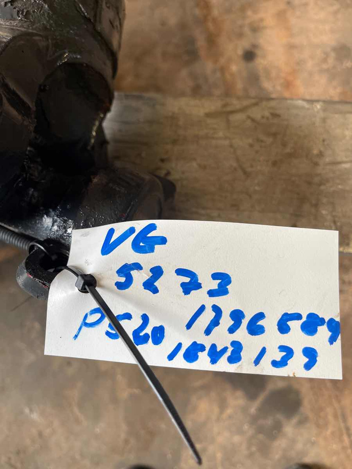 SCANIA PROPSHAFT P520 1796589 - Propeller shaft for Truck: picture 2 SCANIA PROPSHAFT P520 1796589 - Propeller shaft for Truck: picture 2