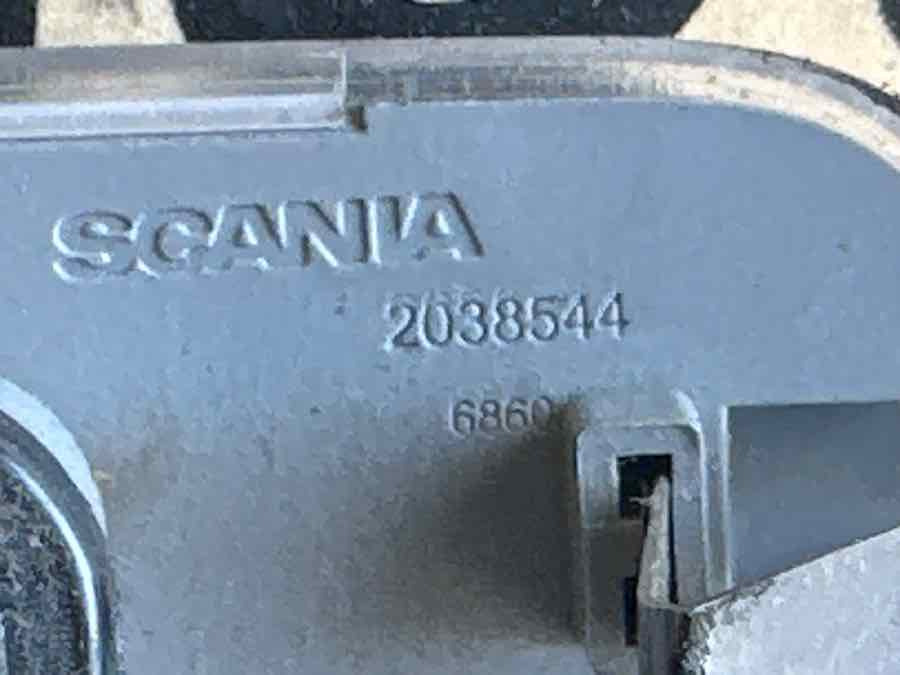 SCANIA ROOF LAMP 2038544 - Lights/ Lighting for Truck: picture 3 SCANIA ROOF LAMP 2038544 - Lights/ Lighting for Truck: picture 3