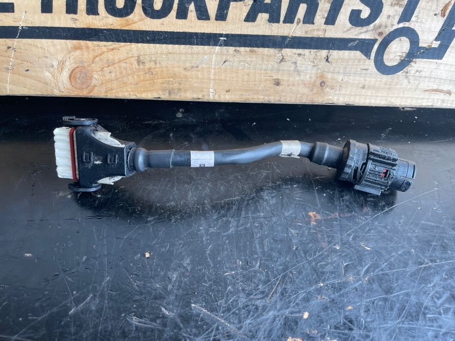 ZF POWER CABEL EST 6029039124 - Cables/ Wire harness for Truck: picture 1 ZF POWER CABEL EST 6029039124 - Cables/ Wire harness for Truck: picture 1