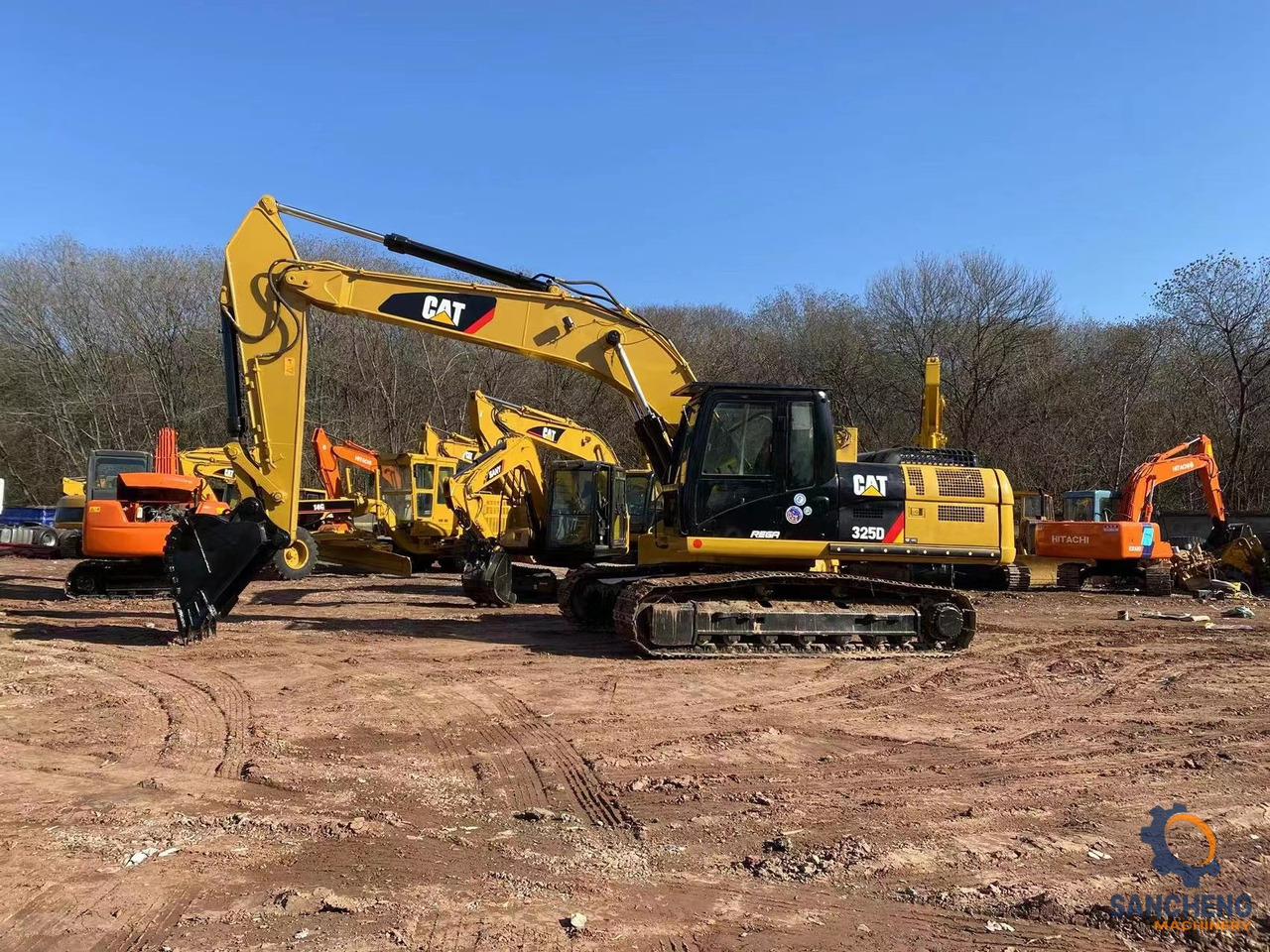 CAT 325D - Excavator: picture 3 CAT 325D - Excavator: picture 3