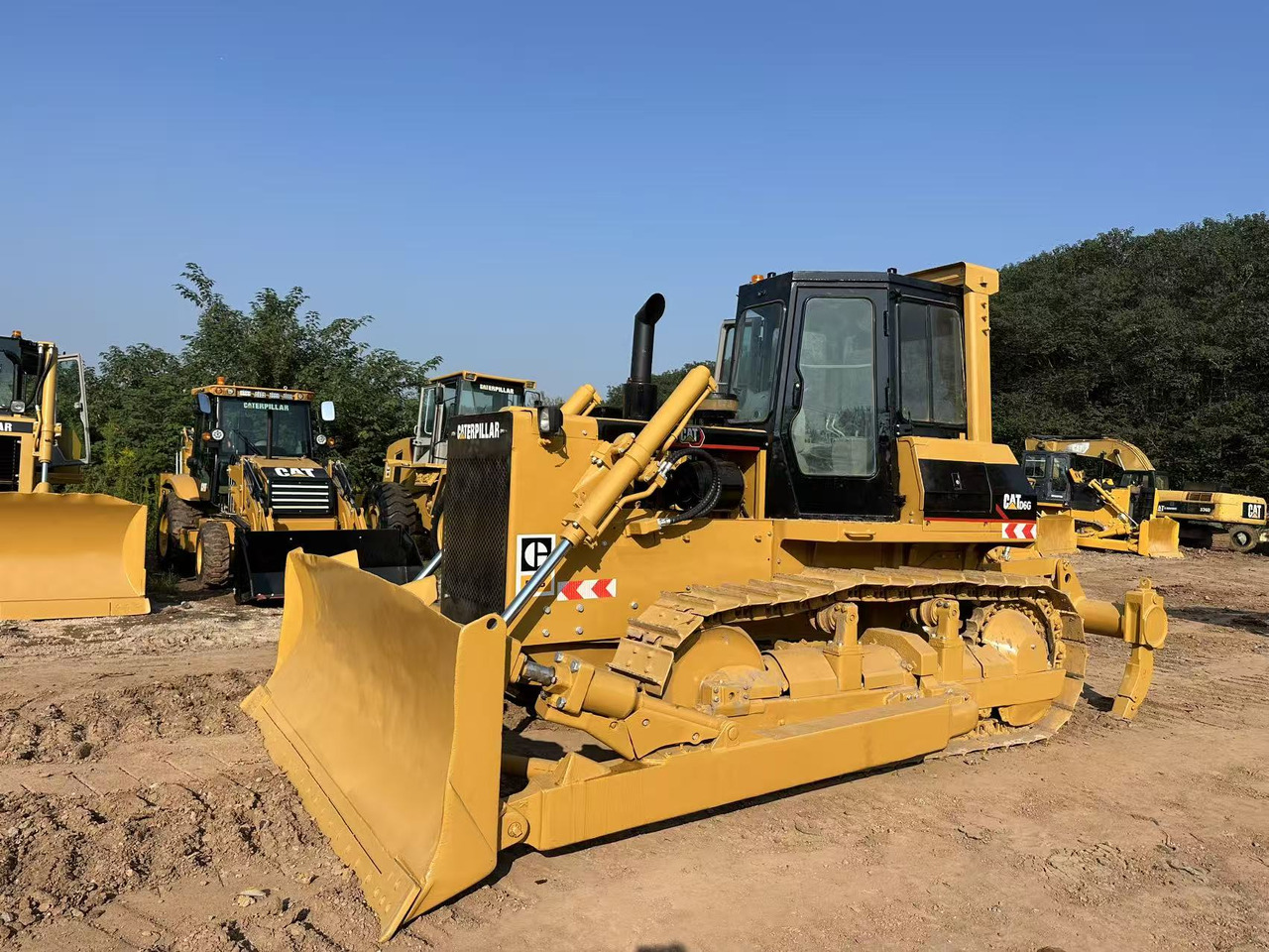 CAT D6G - Bulldozer: picture 2 CAT D6G - Bulldozer: picture 2