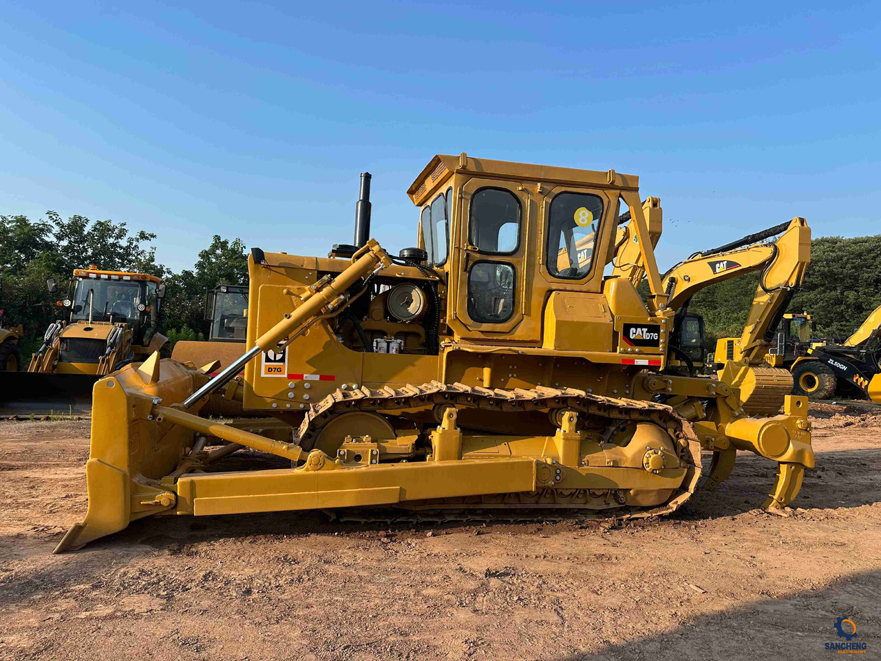 CAT D7G bulldozer - Bulldozer: picture 4 CAT D7G bulldozer - Bulldozer: picture 4