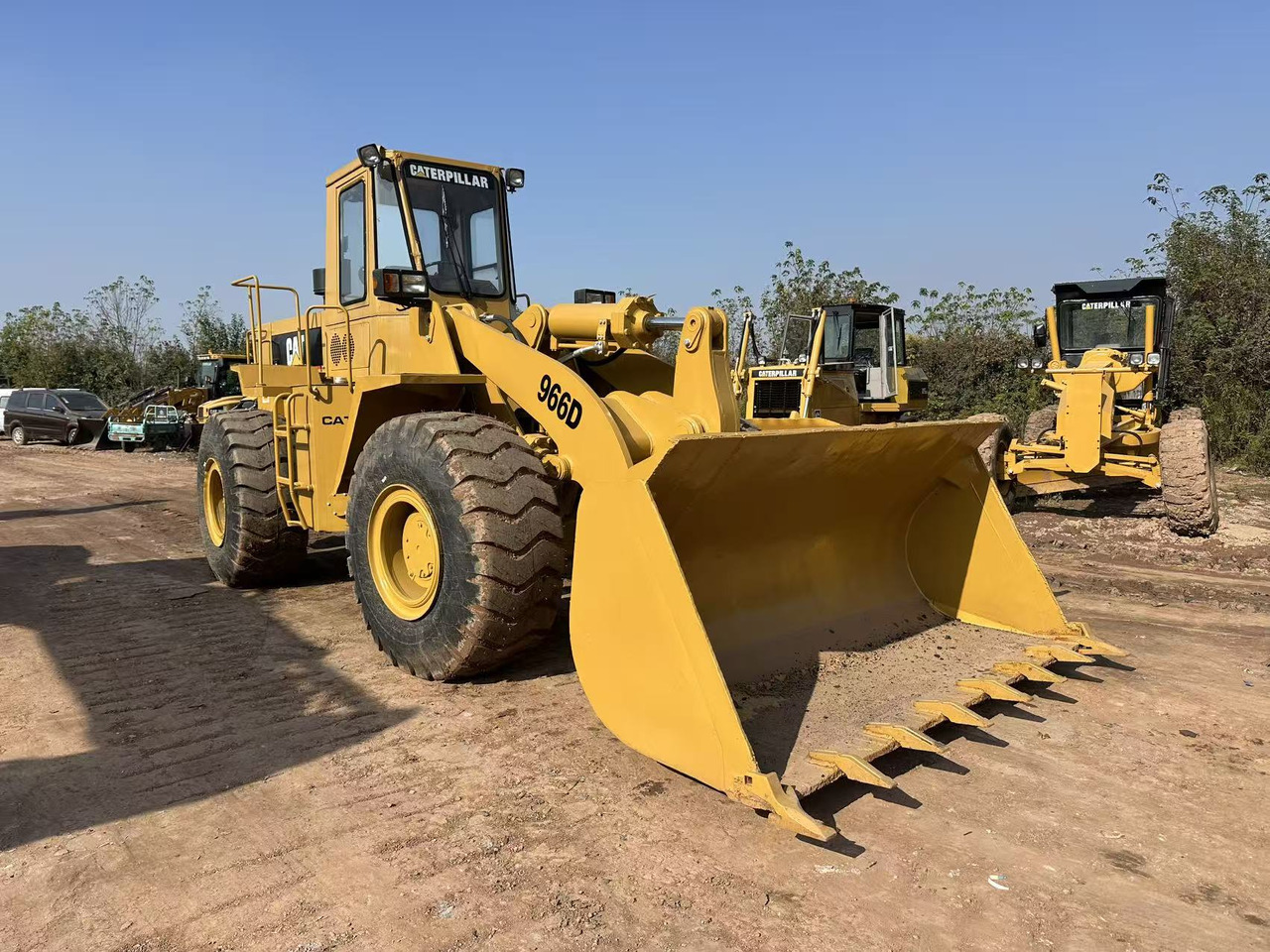 CATERPILLAR 966D - Wheel loader: picture 2 CATERPILLAR 966D - Wheel loader: picture 2