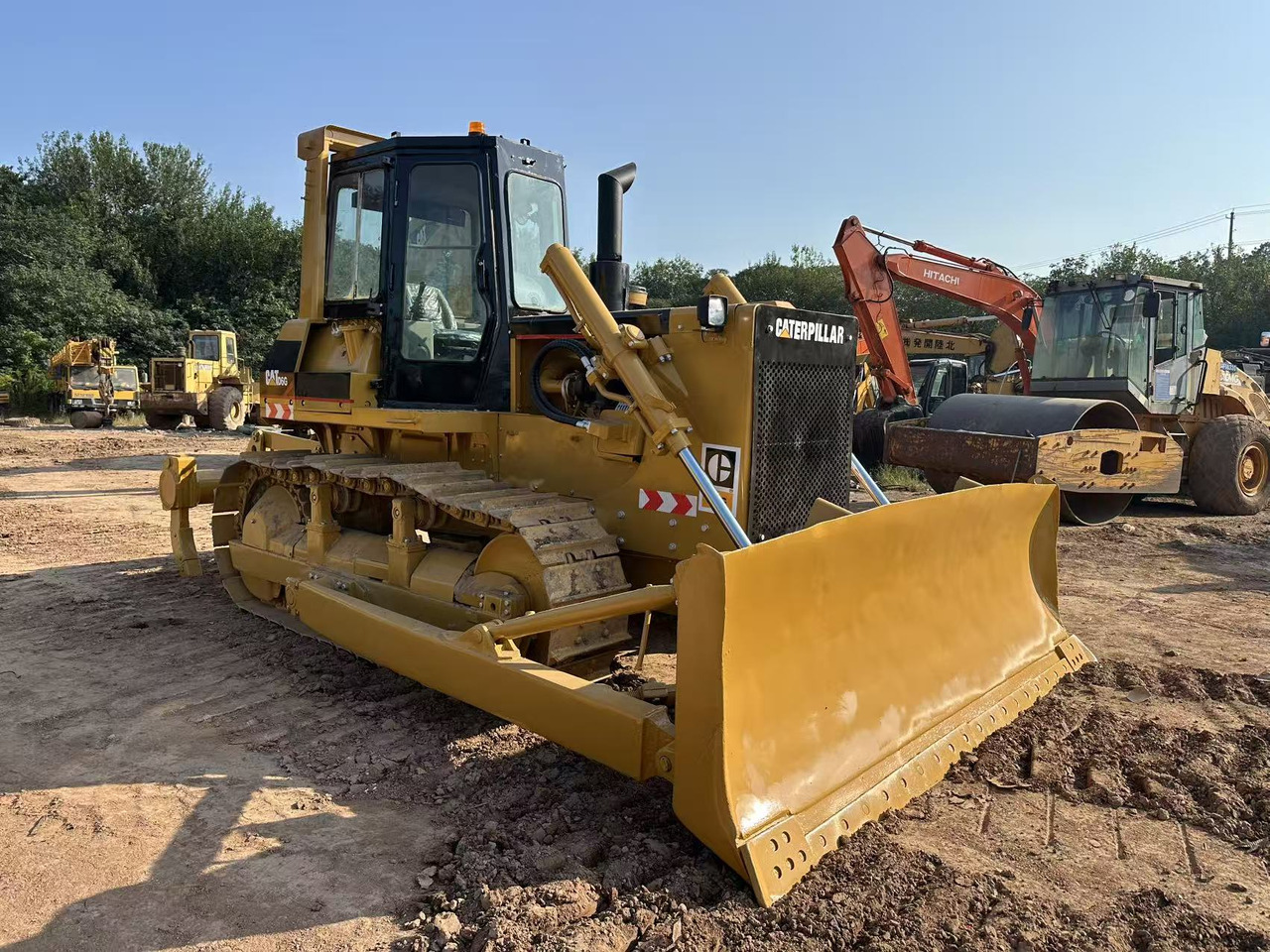 CATERPILLAR D6G - Bulldozer: picture 2 CATERPILLAR D6G - Bulldozer: picture 2