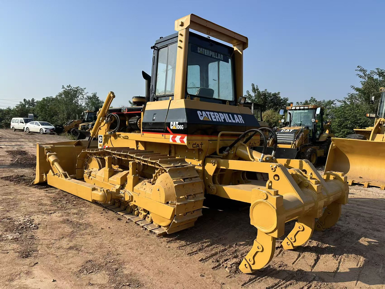 CATERPILLAR D6G - Bulldozer: picture 1 CATERPILLAR D6G - Bulldozer: picture 1