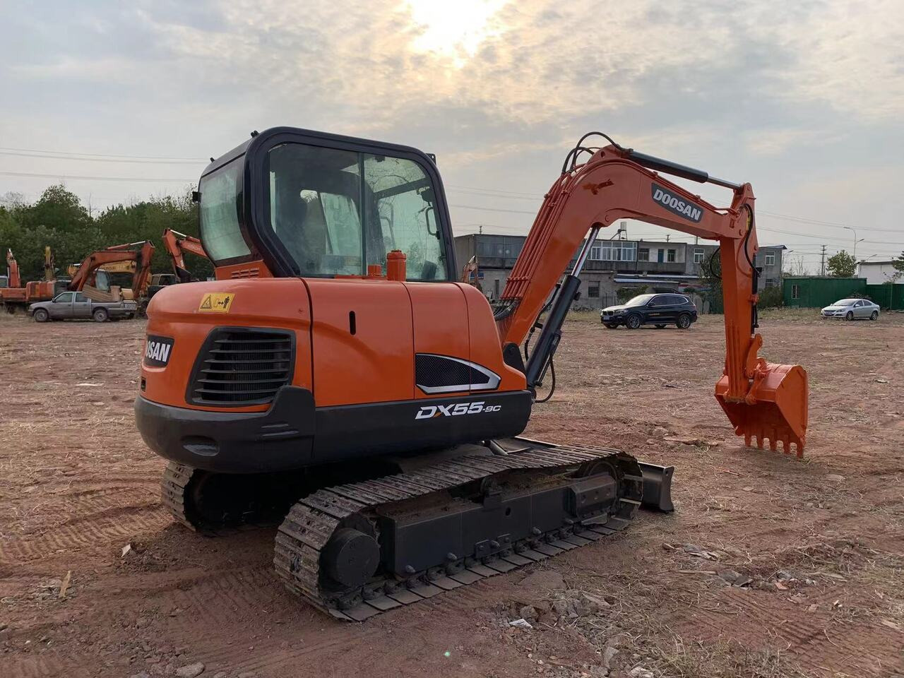 DOOSAN DX55 - Excavator: picture 3 DOOSAN DX55 - Excavator: picture 3