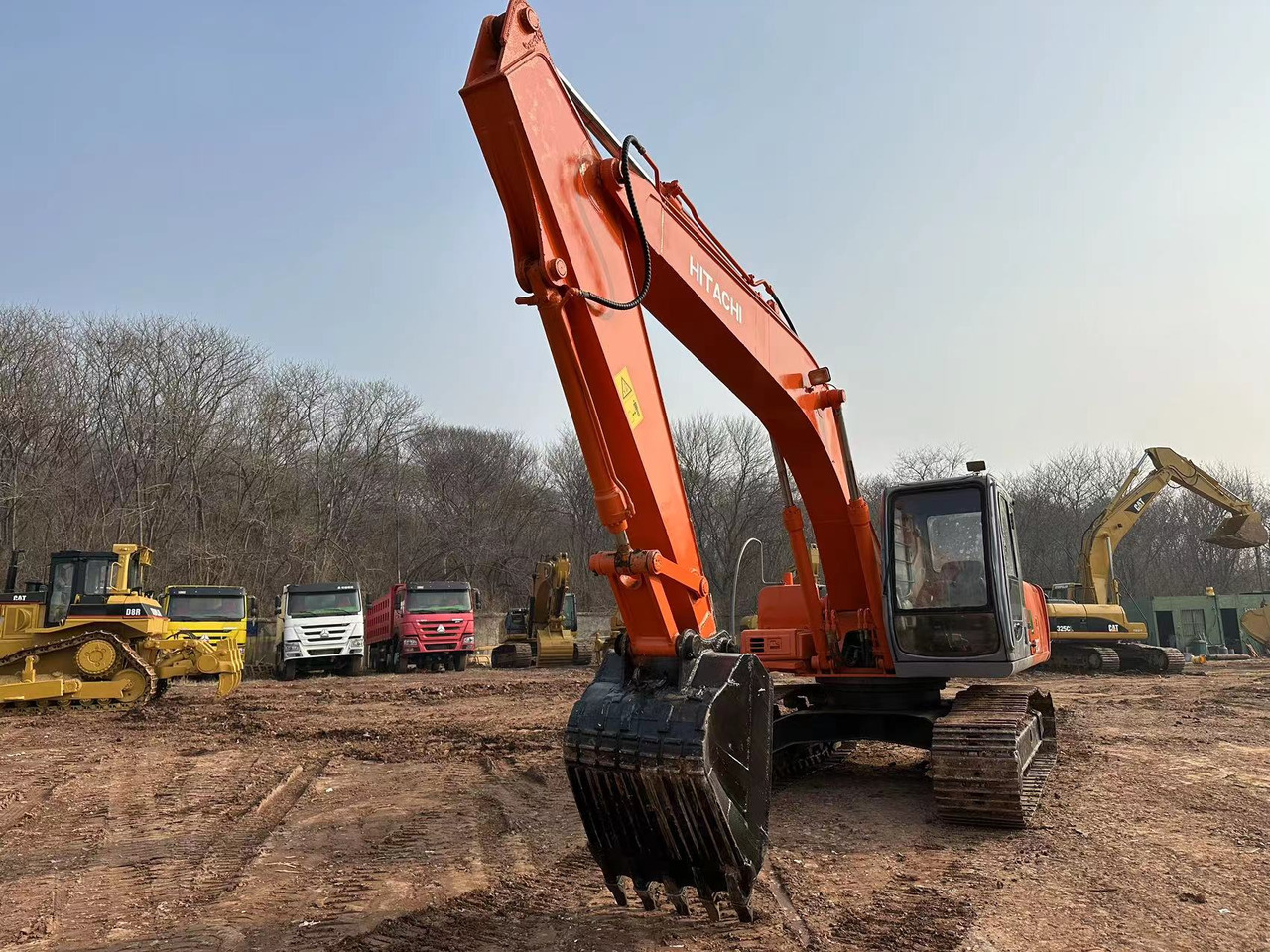 HITACHI EX200 - Excavator: picture 4 HITACHI EX200 - Excavator: picture 4