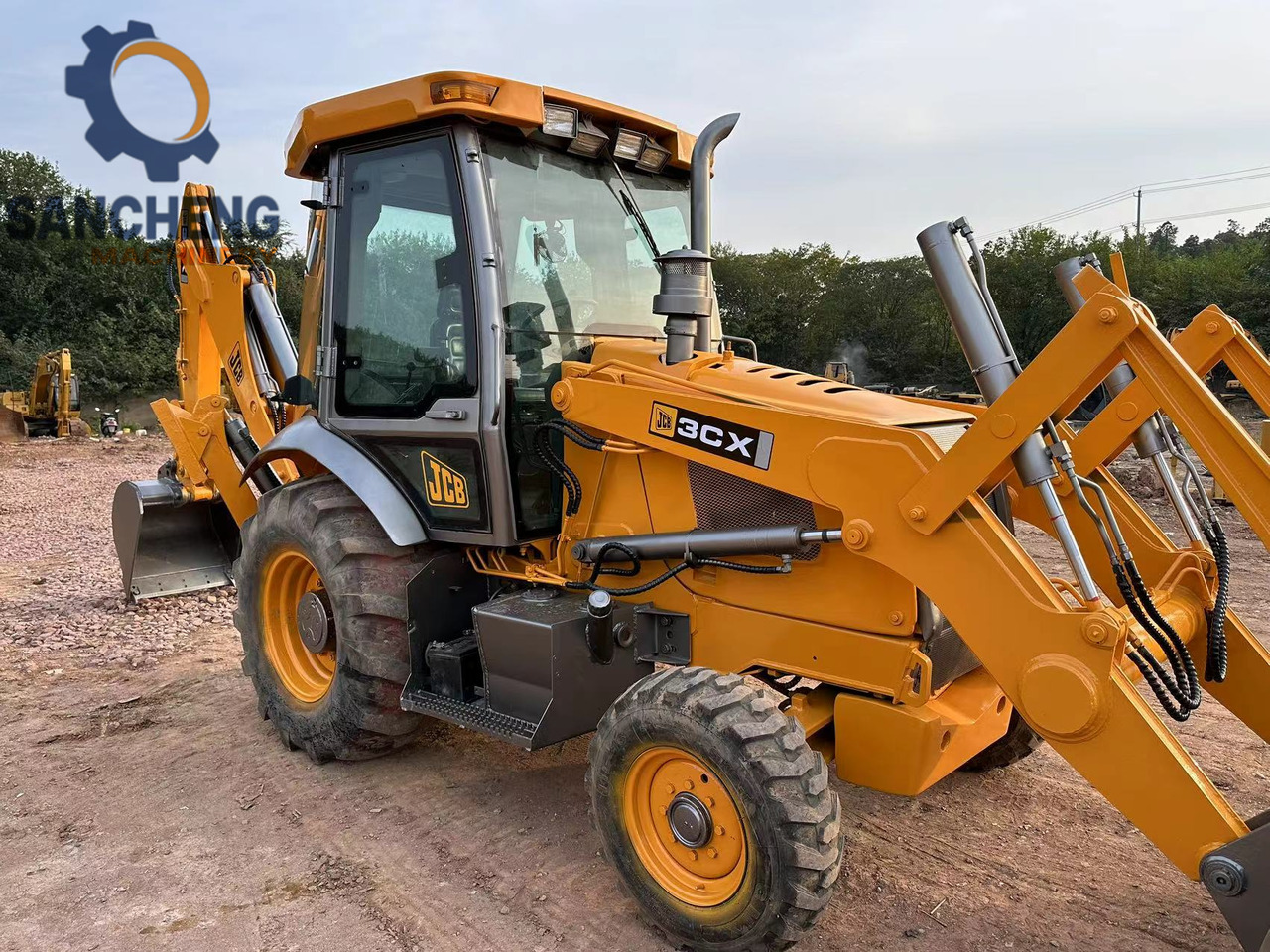 Backhoe loader JCB 3CX: picture 21