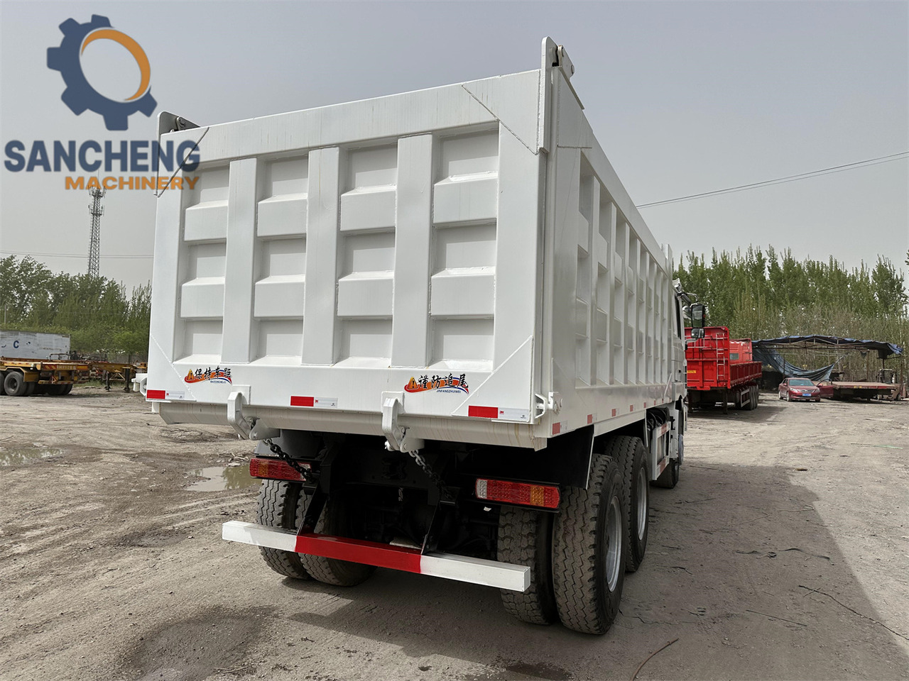 Shacman F3000 - Tipper: picture 5 Shacman F3000 - Tipper: picture 5
