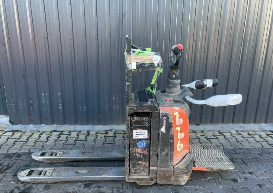 BT LPE200 - Pallet truck: picture 2 BT LPE200 - Pallet truck: picture 2