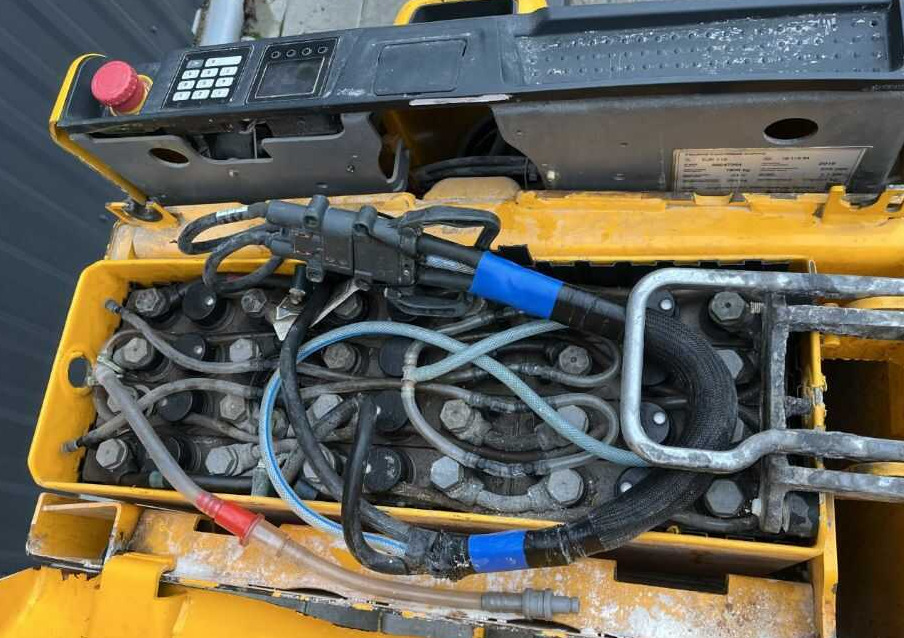 Pallet truck Jungheinrich EJE118: picture 7