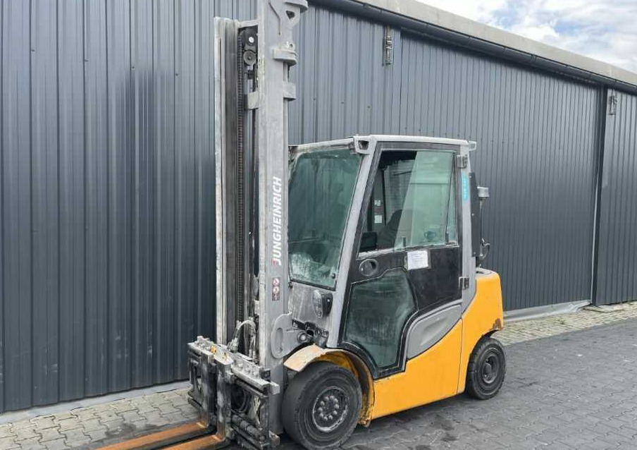 Jungheinrich TFG425s - LPG forklift: picture 1 Jungheinrich TFG425s - LPG forklift: picture 1