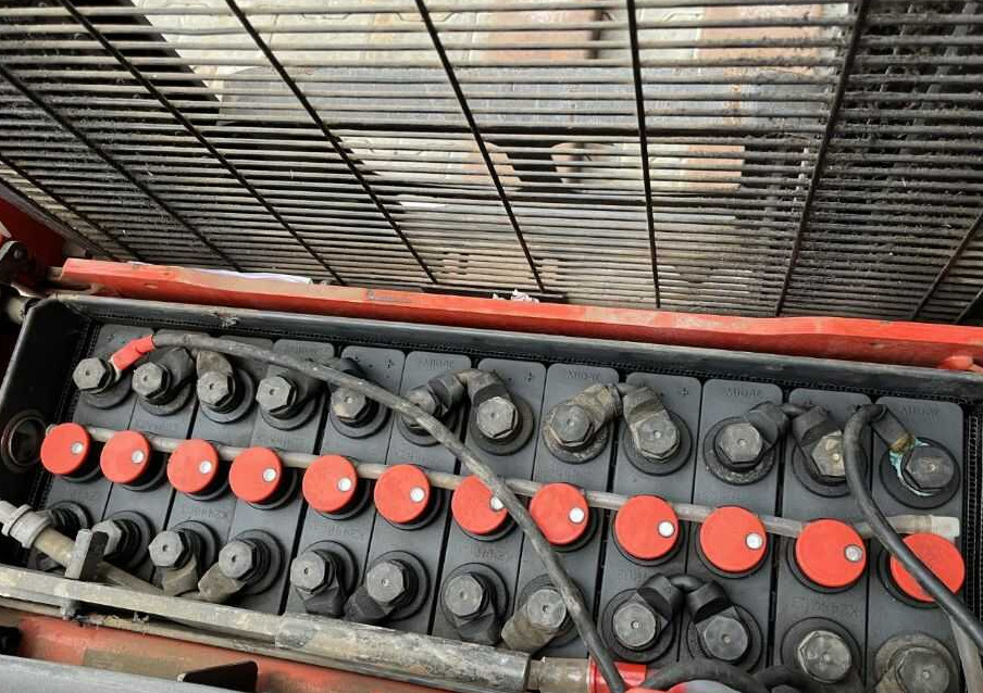 Stacker Linde D08: picture 7