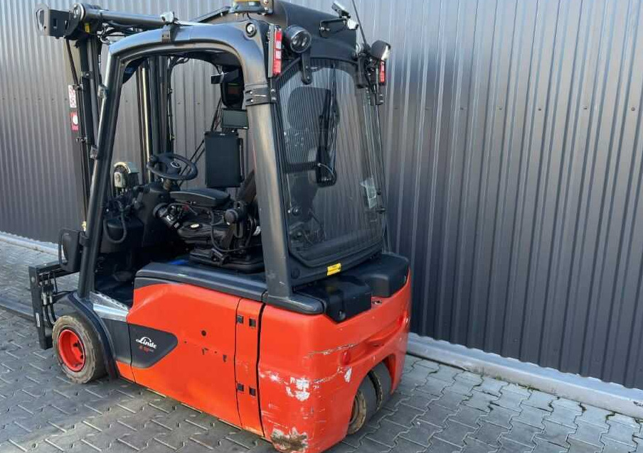 Linde E18L-02 - Electric forklift: picture 3 Linde E18L-02 - Electric forklift: picture 3