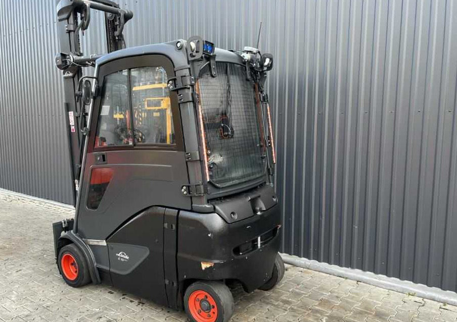 Linde E18PH-02 - Electric forklift: picture 3 Linde E18PH-02 - Electric forklift: picture 3