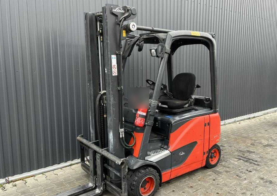 Linde E20PH-02 - Electric forklift: picture 1 Linde E20PH-02 - Electric forklift: picture 1