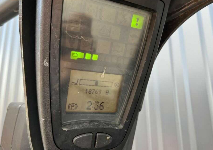 Electric forklift Linde E20PH: picture 6