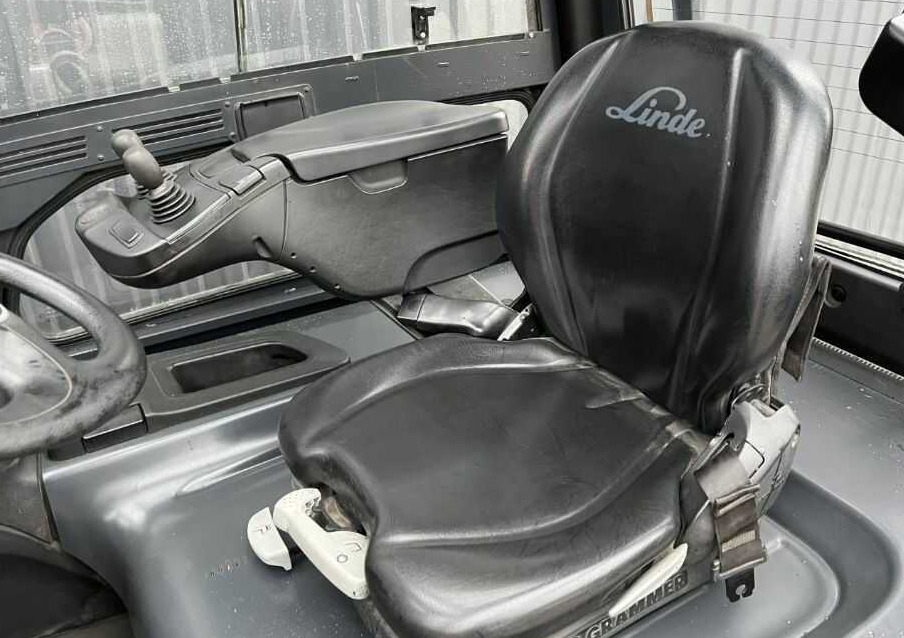 Linde E30L-01 - Electric forklift: picture 2 Linde E30L-01 - Electric forklift: picture 2