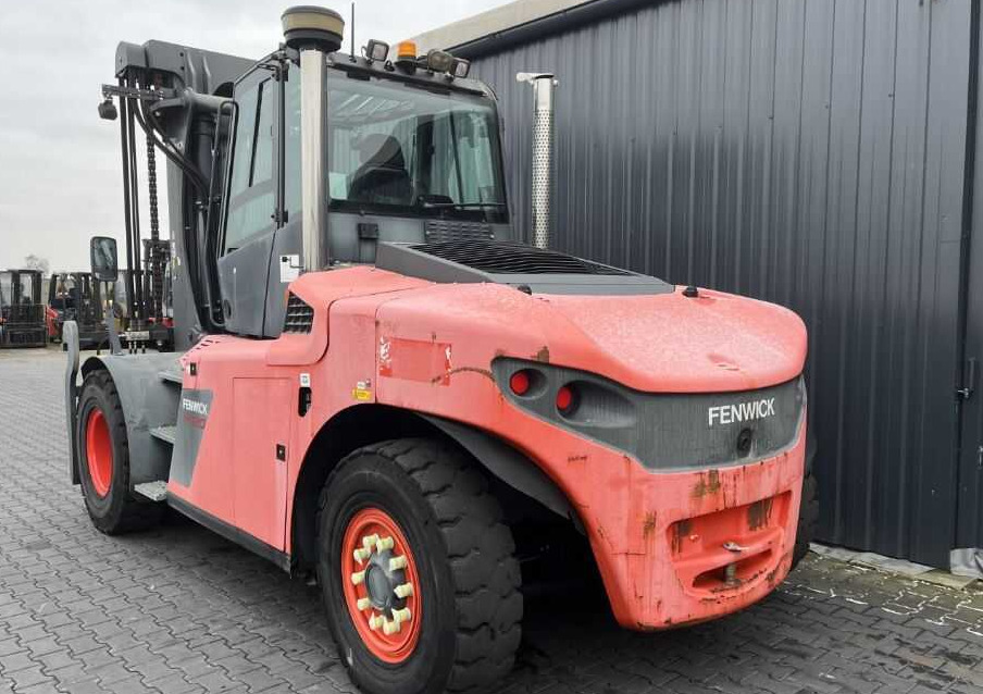 Linde H120D/1200 - Diesel forklift: picture 3 Linde H120D/1200 - Diesel forklift: picture 3