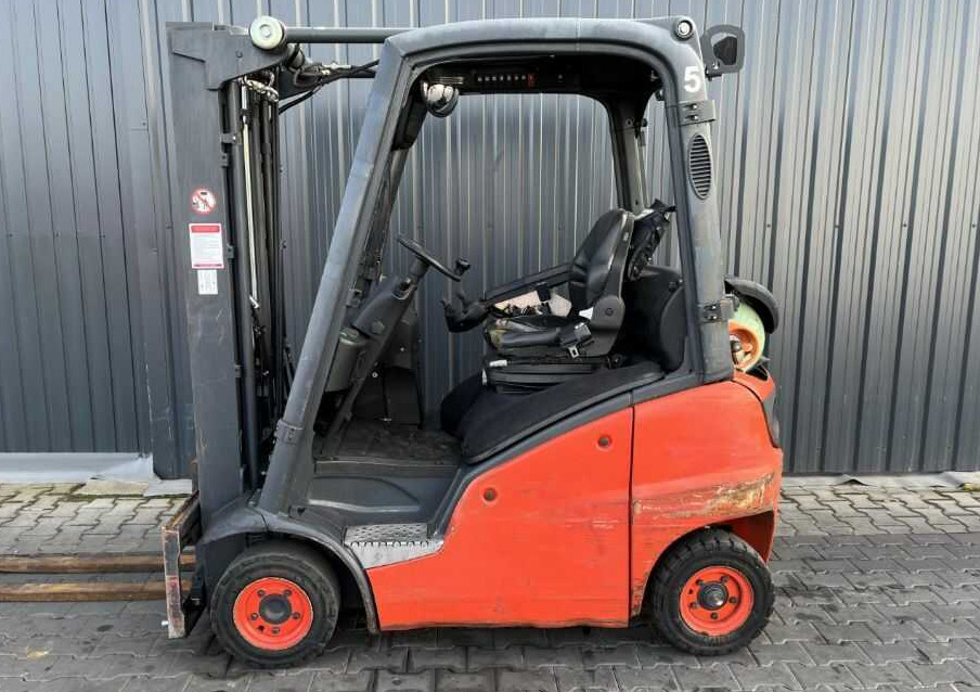 Linde H16T-01 - LPG forklift: picture 2 Linde H16T-01 - LPG forklift: picture 2