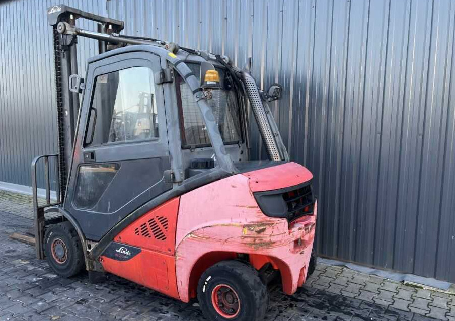Linde H25D-01 - Diesel forklift: picture 3 Linde H25D-01 - Diesel forklift: picture 3