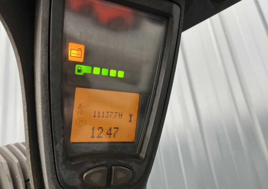 Linde H35T-02 - LPG forklift: picture 4 Linde H35T-02 - LPG forklift: picture 4