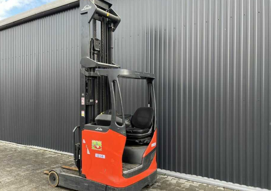 Linde R14-01 - Reach truck: picture 3 Linde R14-01 - Reach truck: picture 3