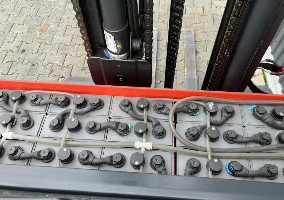 Reach truck Linde R14G: picture 8