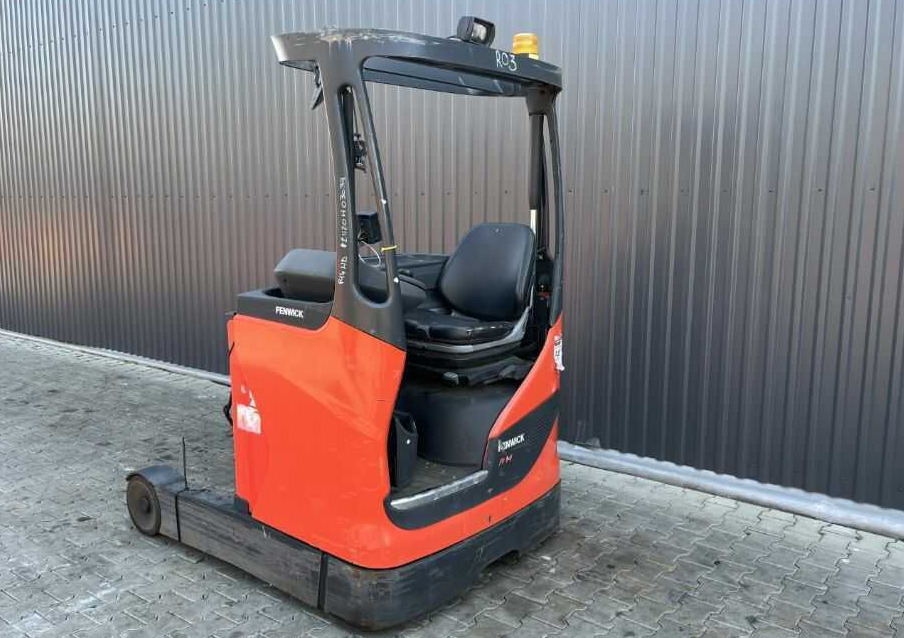 Linde R14HD-01 - Reach truck: picture 3 Linde R14HD-01 - Reach truck: picture 3