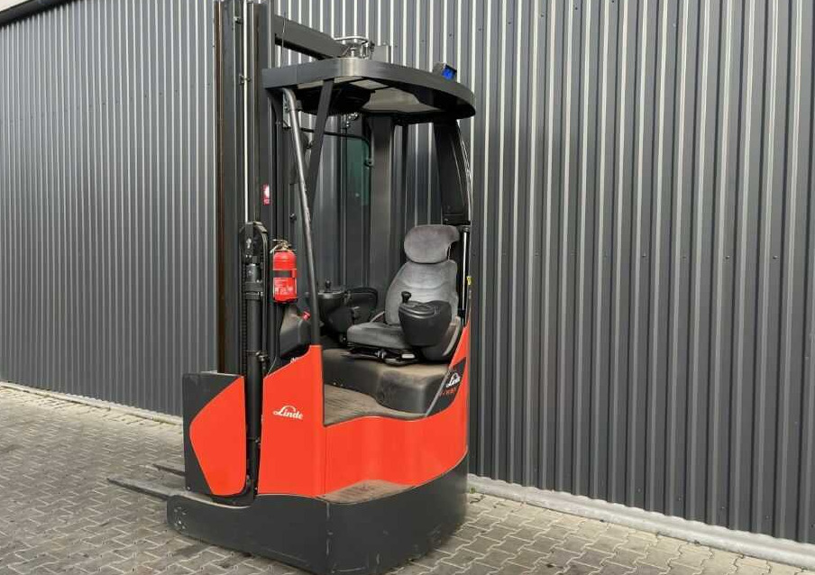 Linde R16X-03 - Reach truck: picture 3 Linde R16X-03 - Reach truck: picture 3